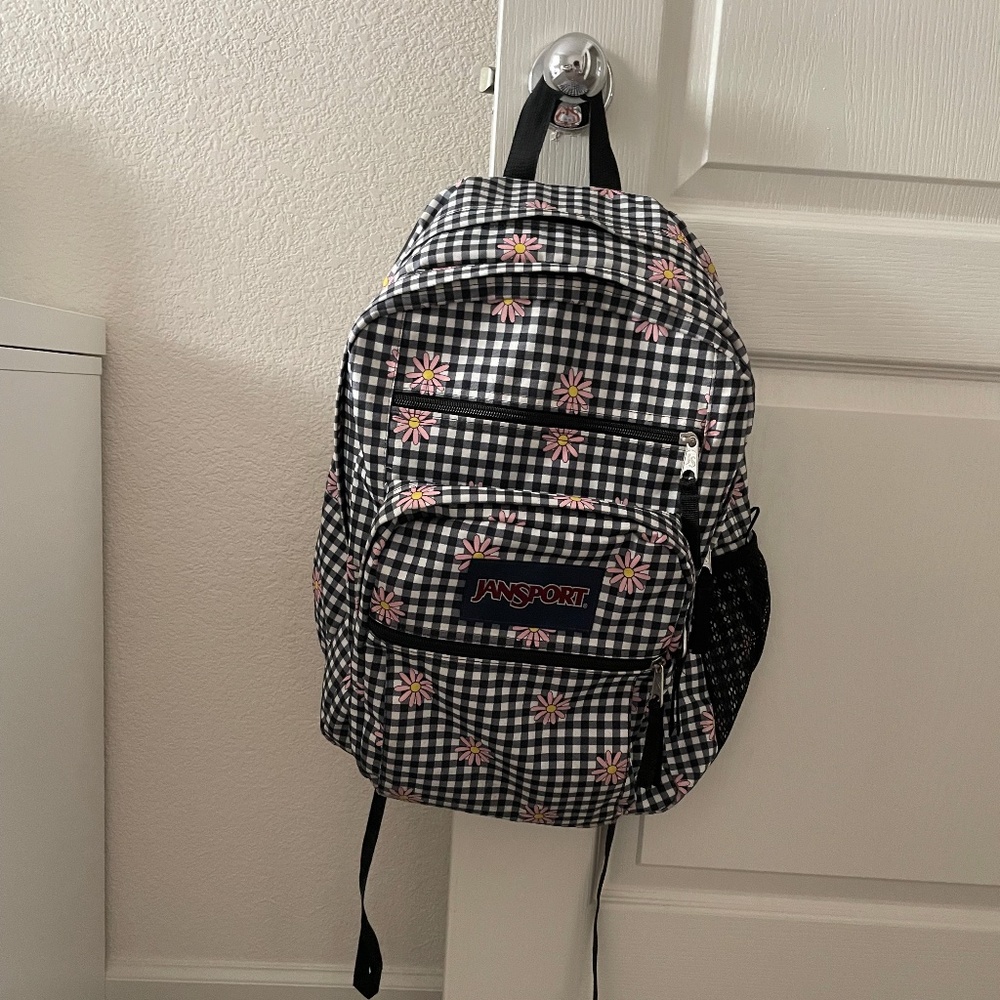 Jansport: Checkerd Flower Backpack